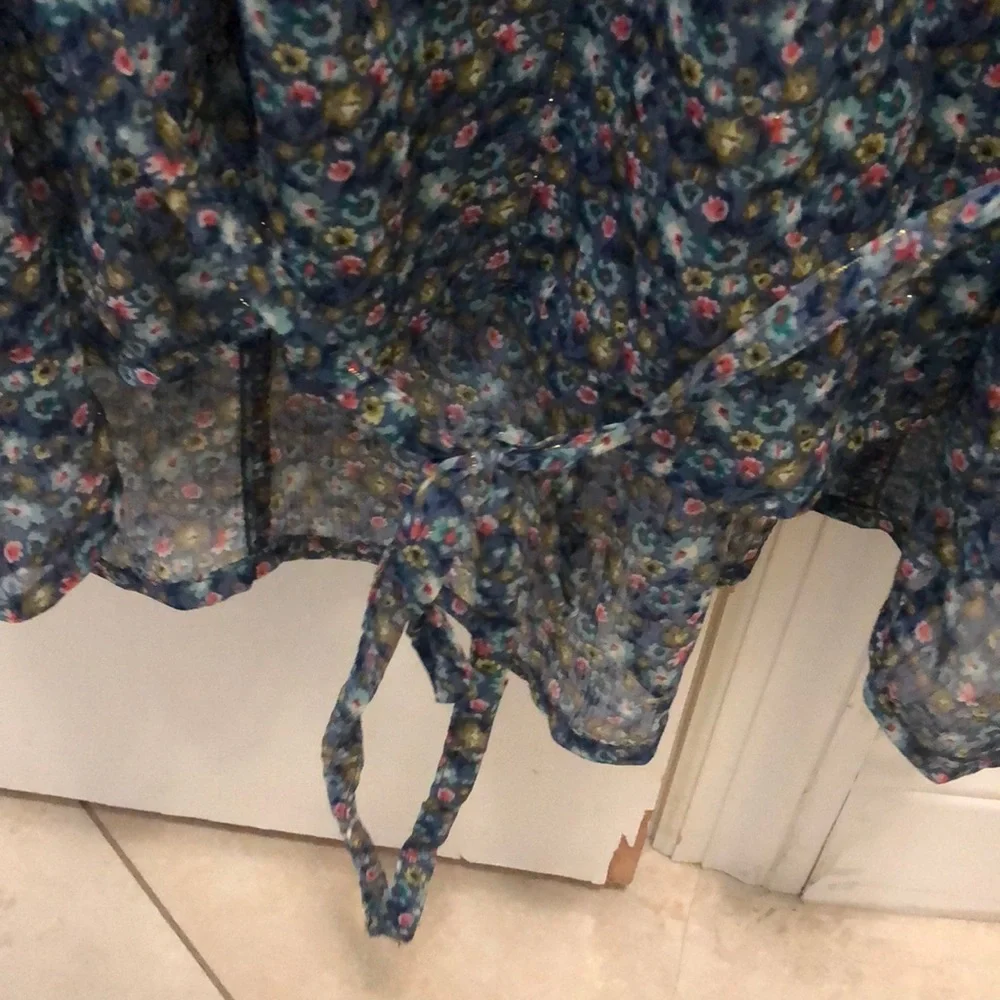 Blue floral top XS - Picture 4 of 6
